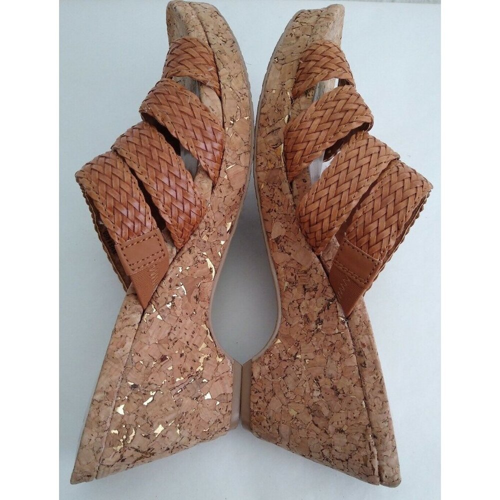 Dana Buchman BILLY BROWN Tan Slip On Strappy Open Toe Cork Wedge Sandals Sz 8 M - Picture 4 of 9